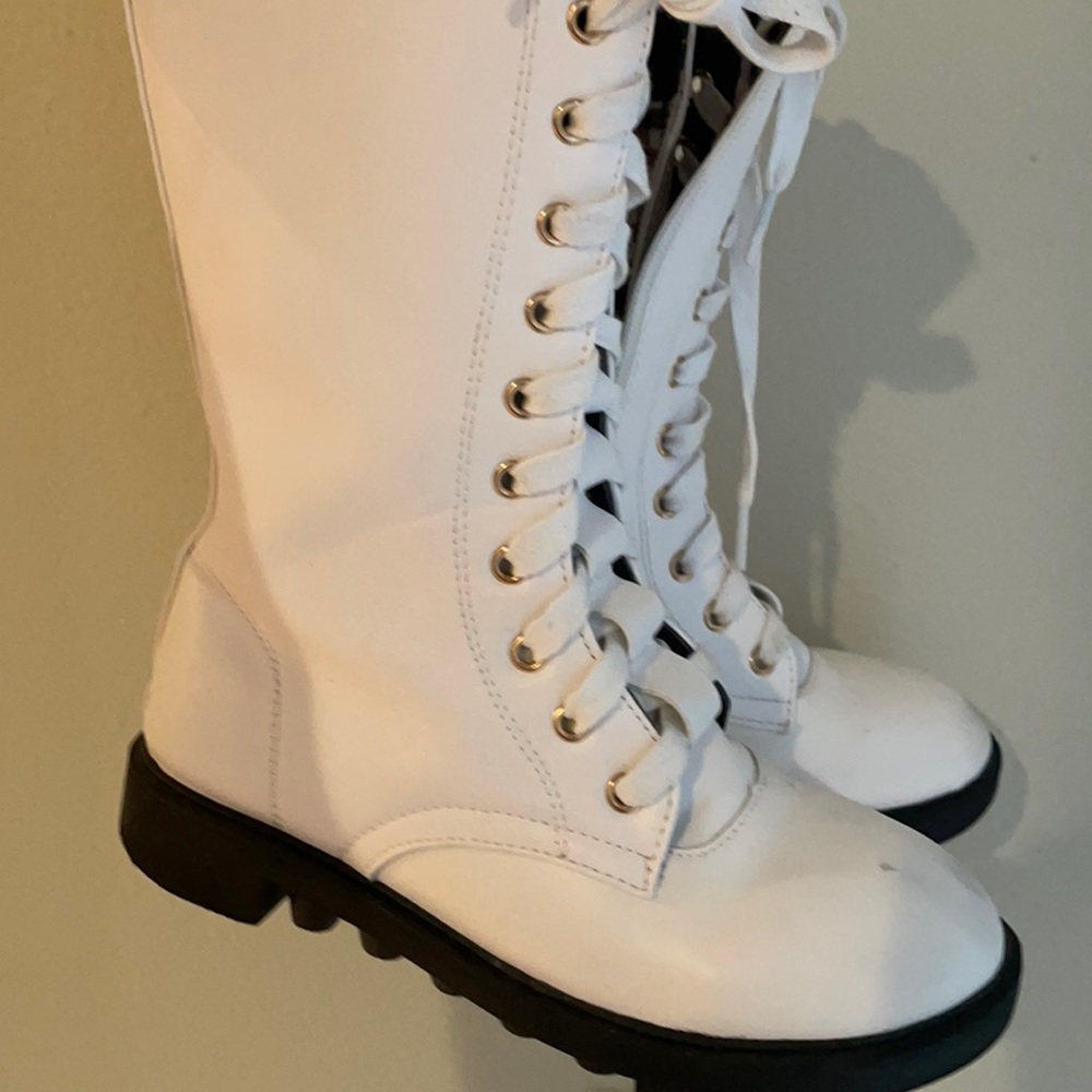 White girls boots